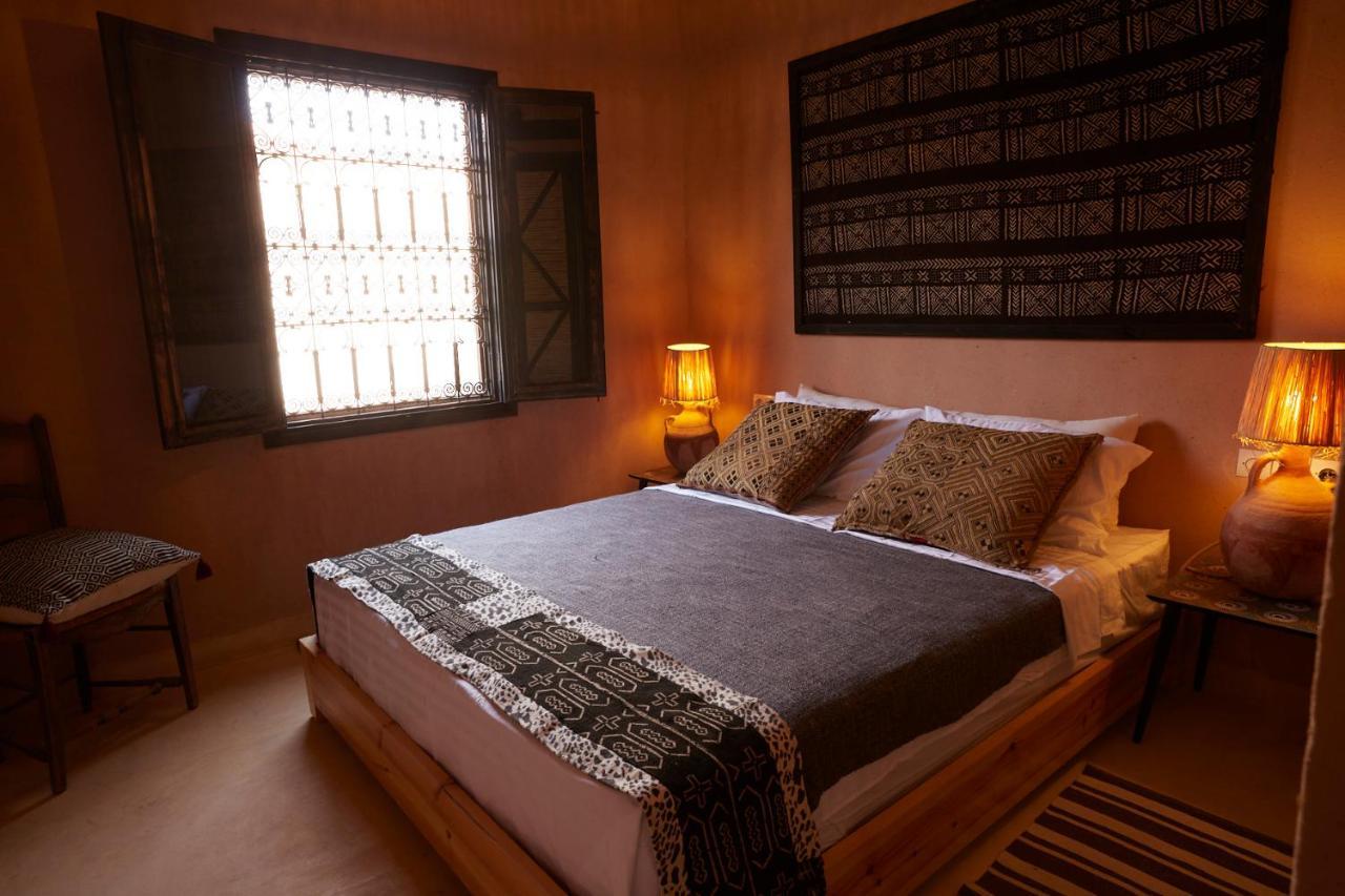 Kasbah Flilou Hotell Ait Ougliff Exteriör bild