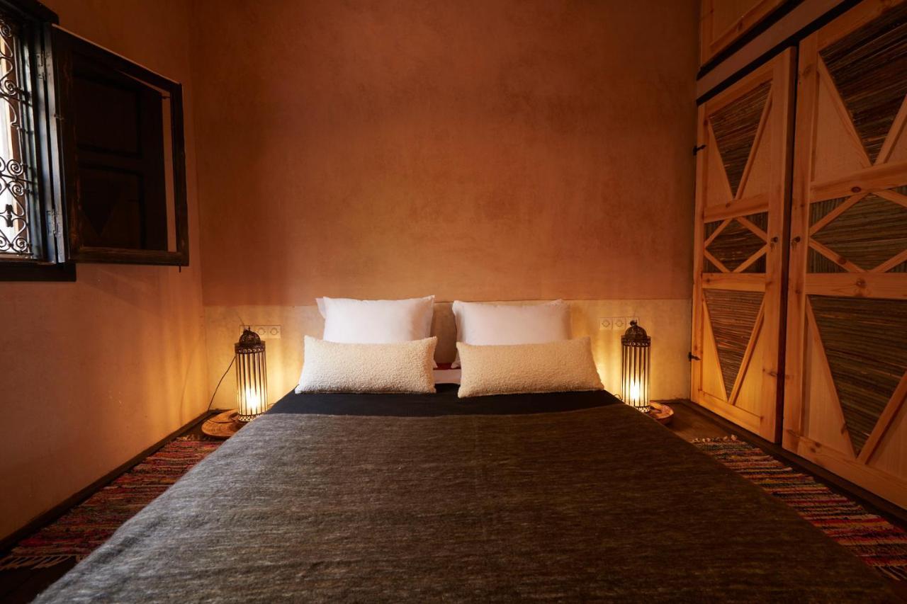 Kasbah Flilou Hotell Ait Ougliff Exteriör bild
