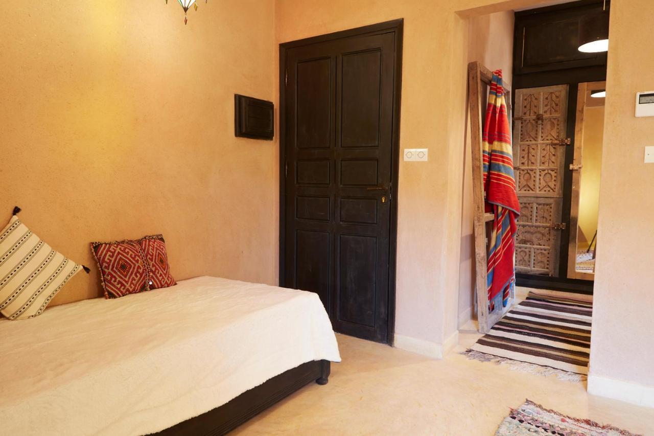 Kasbah Flilou Hotell Ait Ougliff Exteriör bild